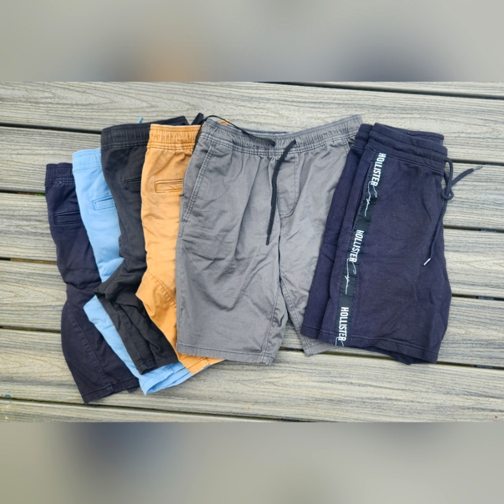 5 pairs of Hollister Shorts Mens XS